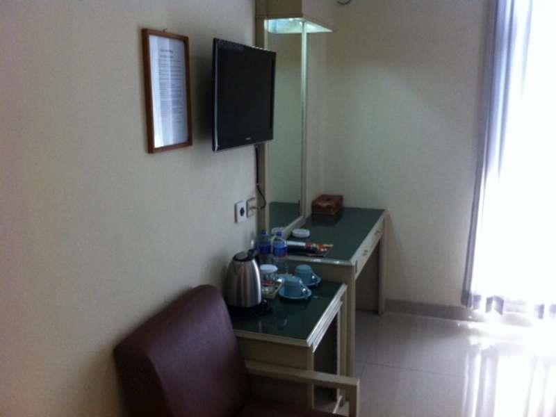 Hotel Gemilang Bandung Bagian luar foto
